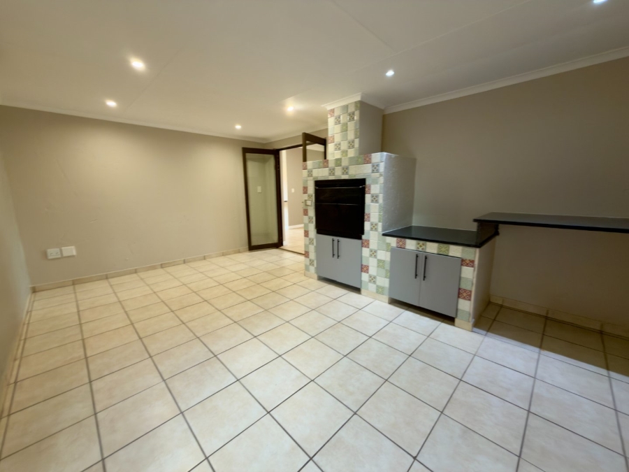 3 Bedroom Property for Sale in Melodie North West